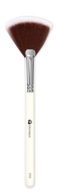 Dermacol - Cosmetic brush D59 - Fan brush with case - Oprašujúci štetec -